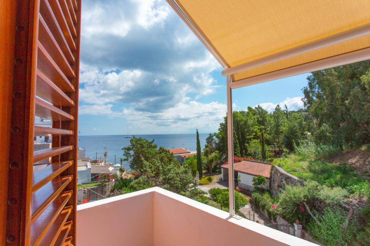 Residence Hotel Baia Portinenti Lipari  Exteriér fotografie