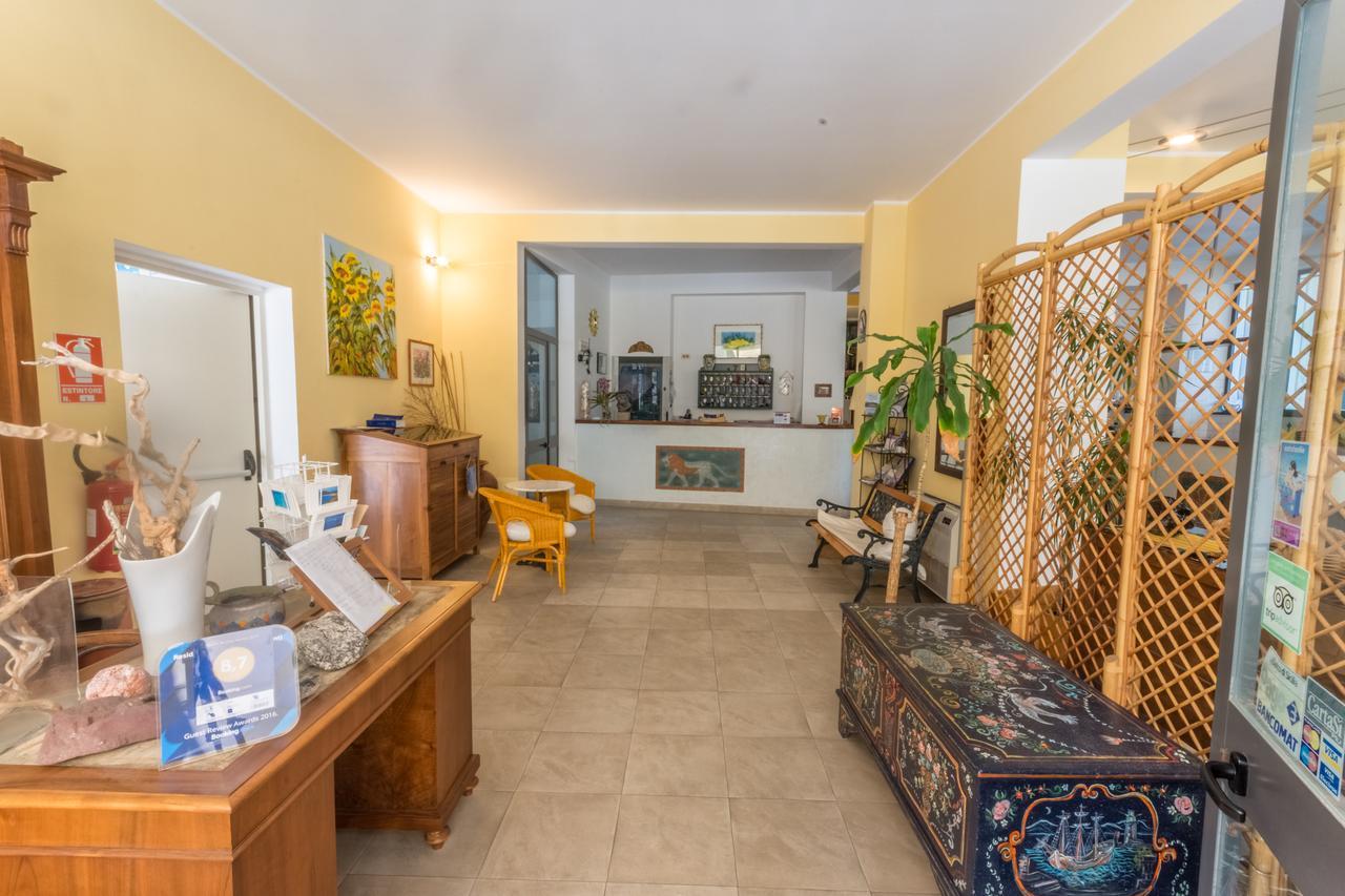 Residence Hotel Baia Portinenti Lipari  Exteriér fotografie