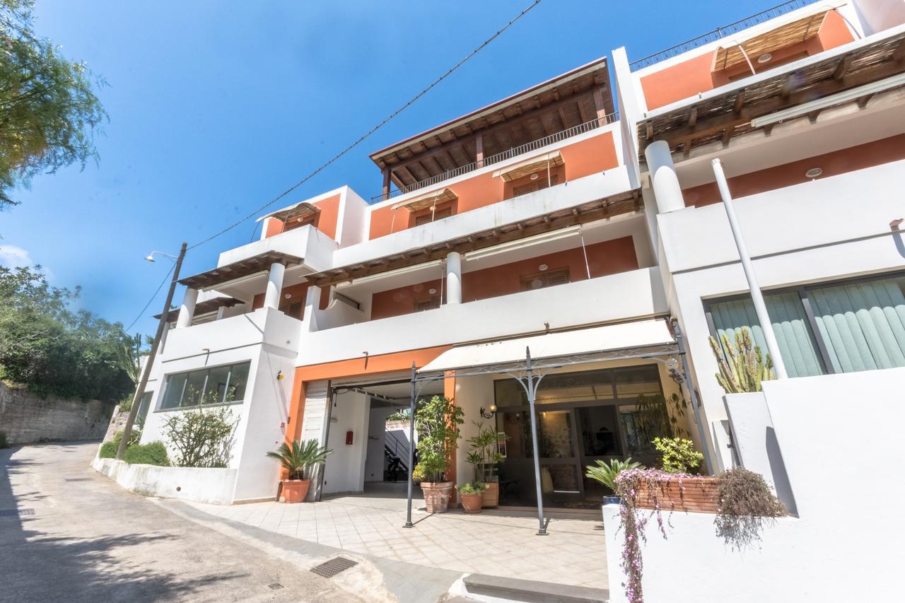 Residence Hotel Baia Portinenti Lipari  Exteriér fotografie
