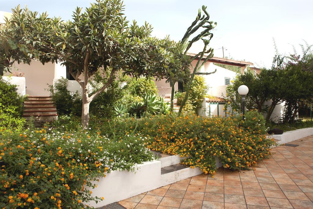 Residence Hotel Baia Portinenti Lipari  Exteriér fotografie